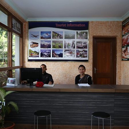 Hotel Peninsula Покхара Экстерьер фото